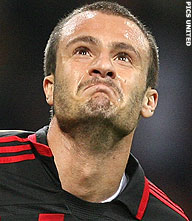 Gilardino dreigt met vertrek bij AC Milan