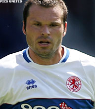 Viduka eerste aanwinst voor Newcastle United
