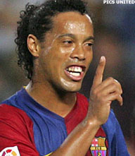 Balen voor Barcelona: Dinho blijft geschorst