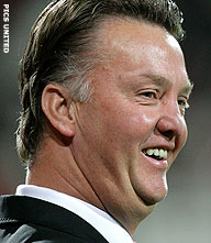 Collega's eren prijsloze Van Gaal als beste