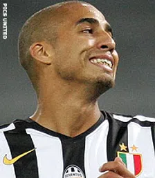 Thumbnail for article: Trezeguet bindt in en blijft toch bij Juventus