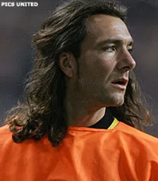 Thumbnail for article: Van den Berg blijft toch bij FC Den Bosch