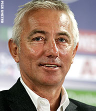 Van Marwijk: 'Feyenoord nog niet uitgekocht'