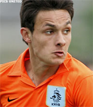 Arsenal: Van Persie is terug en Barazite scoort