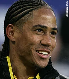 Thumbnail for article: Steven Pienaar mag het bij Everton proberen
