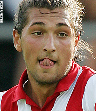 PSV laat José Plá nog een jaar bij Levante