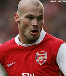Thumbnail for article: Ljungberg verruilt Arsenal voor stadgenoot