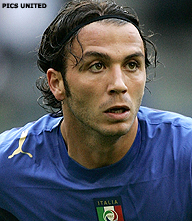 Belofte Pazzini wil met Fiorentina meegroeien