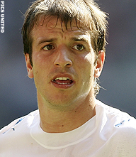 Van der Vaart zet via Lerby HSV onder druk