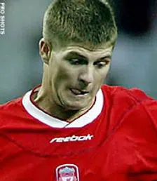 Thumbnail for article: Liverpool houdt adem in voor blessure Gerrard