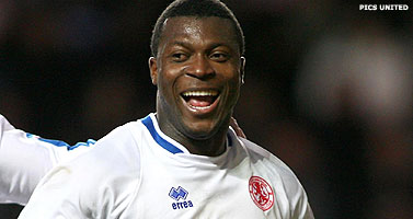 Everton krijgt gelijk, Yakubu mag spelen