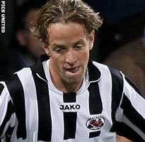 Simr keert Excelsior per direct de rug toe