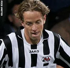 Thumbnail for article: Tottenham ontzenuwt speculaties over Jol