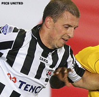Zweedse blessure kost Elmander UEFA Cup-duel