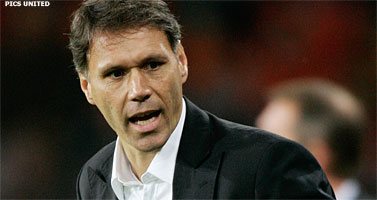 Graafschap sneuvelt na late treffer keeper Castro