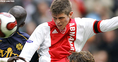 Ajax werkt zich langs lastig Roda JC