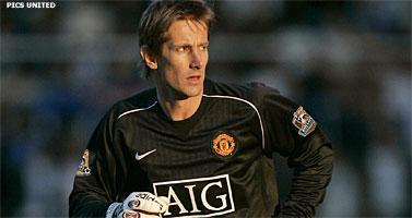 Van der Sar niet in paniek na opspelen teenblessure