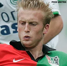 Thumbnail for article: Melchiot maant Wigan-leiding tot spoed