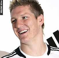 Ook Schweinsteiger meldt zich af bij Löw