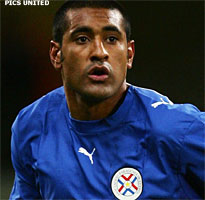 Scorende Méndez geeft Farfán en Peru dik klop