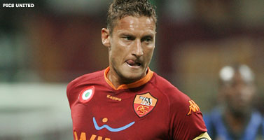 AS Roma zonder Totti vertrokken naar Kiev
