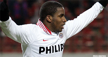 Van Nistelrooy loodst Real Madrid langs Athletic