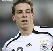 Thumbnail for article: 'VfB Stuttgart laat oog vallen op Schlaudraff'