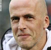 Frontzeck volgt Middendorp op bij Arminia