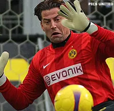 Thumbnail for article: Dortmund moet beroep doen op reservedoelman