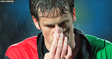 Chelsea opent nieuwe jaar met winst stadsderby