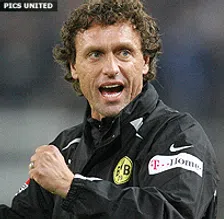 Thumbnail for article: Dortmund geen top, maar Doll mag blijven