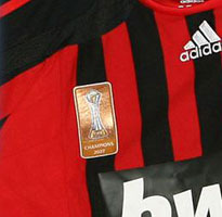 AC Milan eerste drager van wereldkampioenlogo