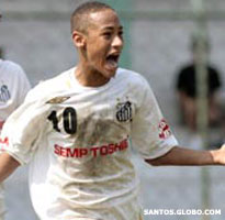 Neymar (16) kost voortaan 50 miljoen euro