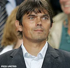 Thumbnail for article: PSV ontvangt trainer Cocu met open armen