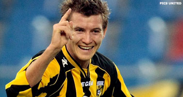 Aan één goede helft heeft Vitesse genoeg tegen Sparta
