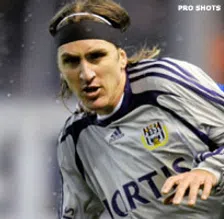 Thumbnail for article: Televisiebeelden kosten Hleb Arsenals slot seizoen