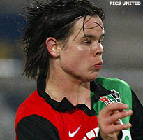 Middenvelder Brock maakt promotie bij NEC