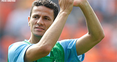 'Schalke 04 verhoogt bod op Orlando Engelaar'