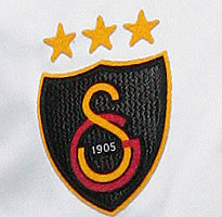 Vliegende start Kewell bij landskampioen Galatasaray