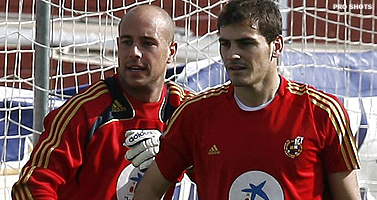 Casillas en Reina breken gezamenlijk Spaans record