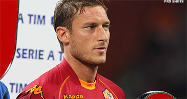 Totti weer fit voor cruciaal duel met Internazionale