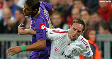 Bayern deklasseert Viola, veel doelpunten in Boekarest