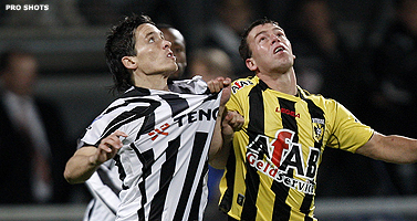 Vitesse laat na slap Heracles af te straffen