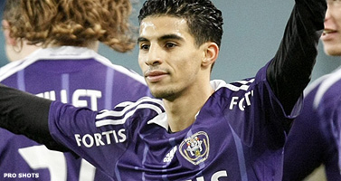 Anderlecht maakt Tubeke in acht minuten kansloos