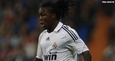 Garforth Town stunt weer met Braziliaanse legende