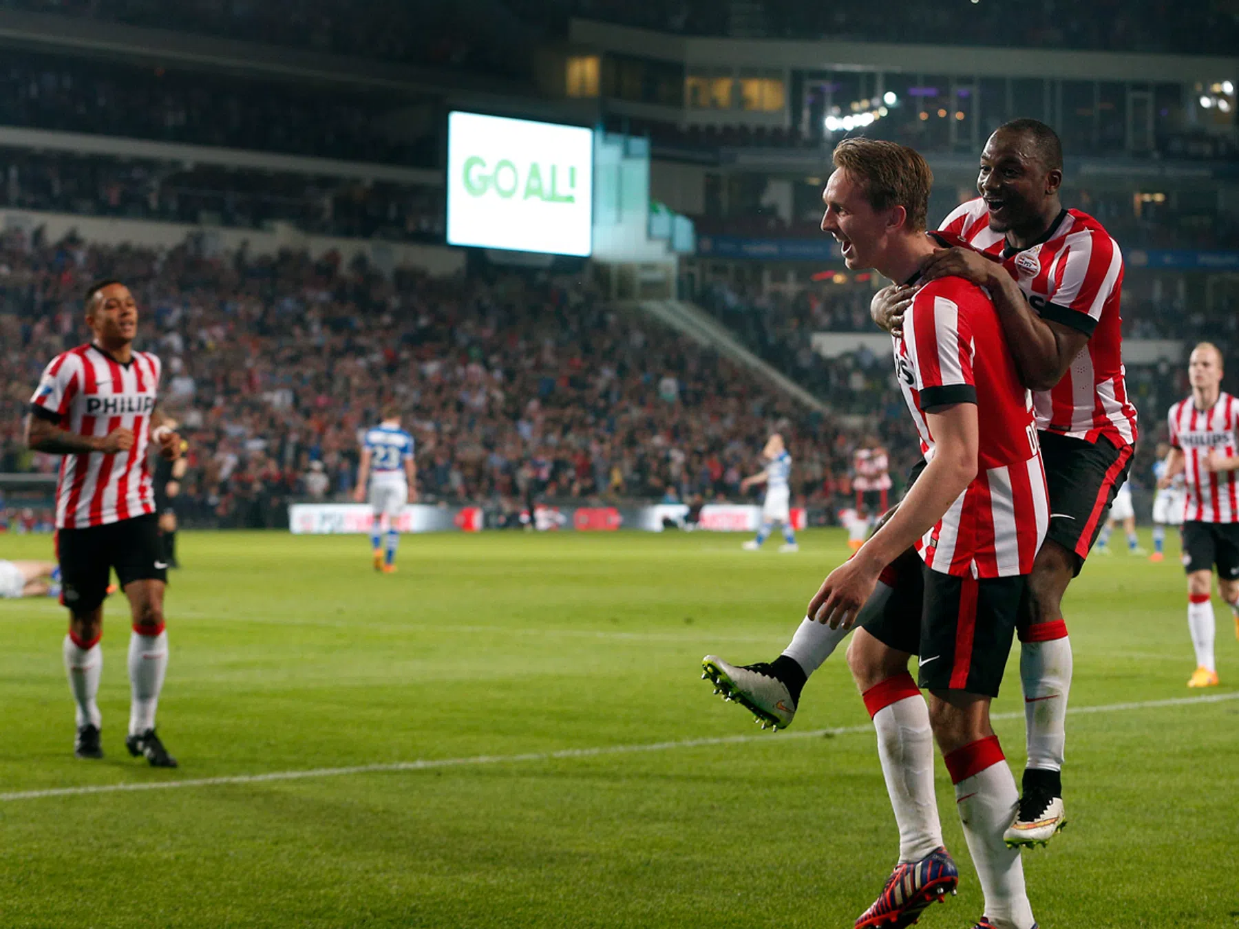 'Ik zie geen sporen van grote stress bij spelers PSV'