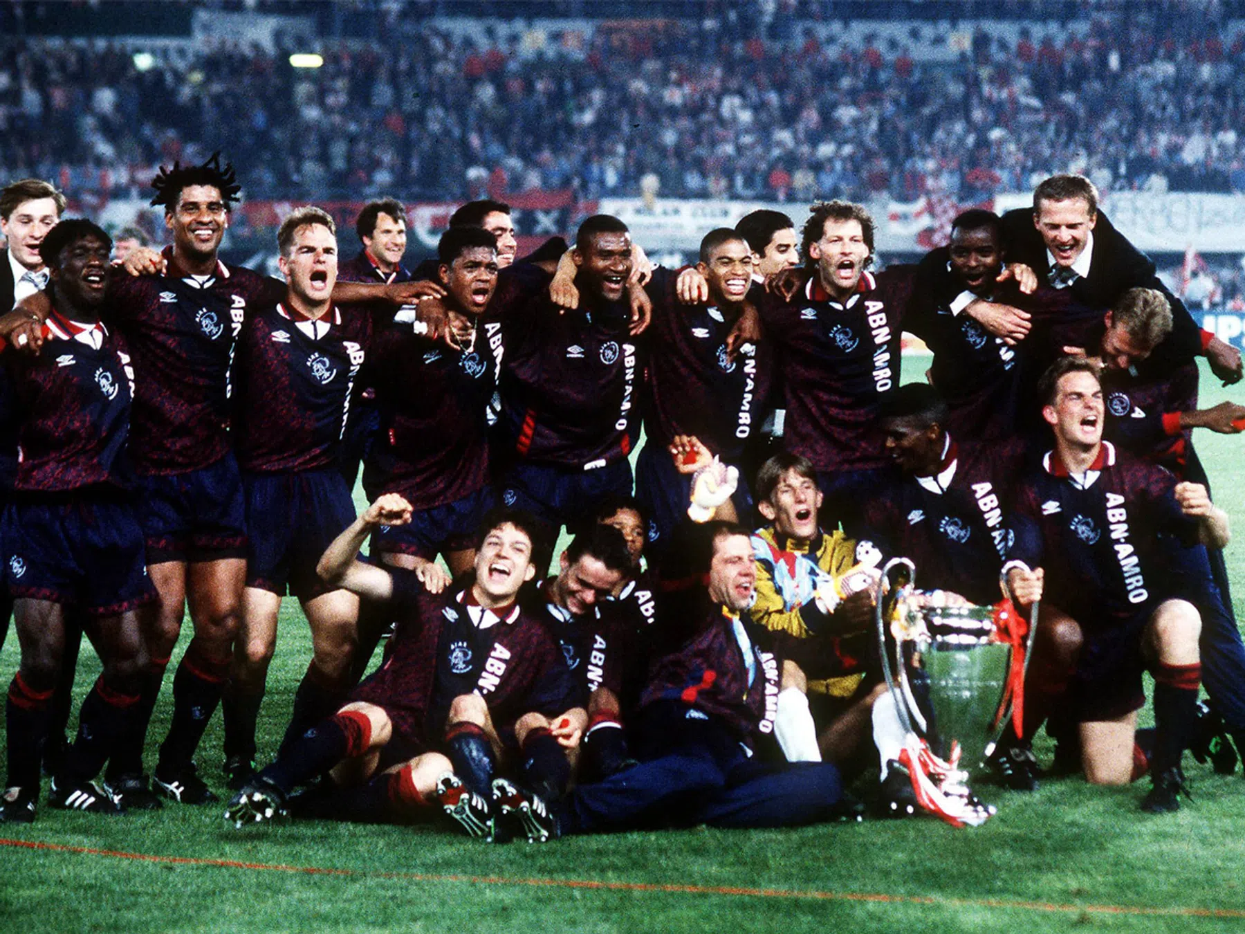 'Pogba dreunde opstelling Ajax 1995 zo op'