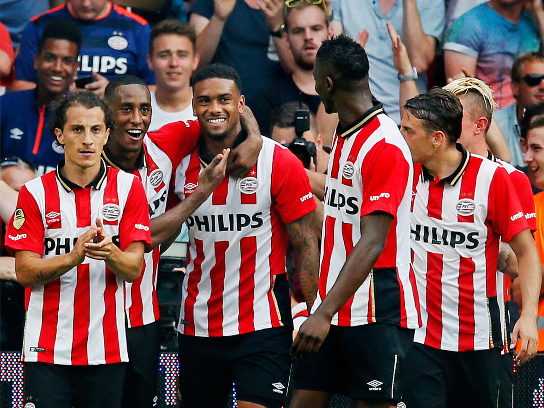 'Bij PSV is het verboden om aan United te denken'