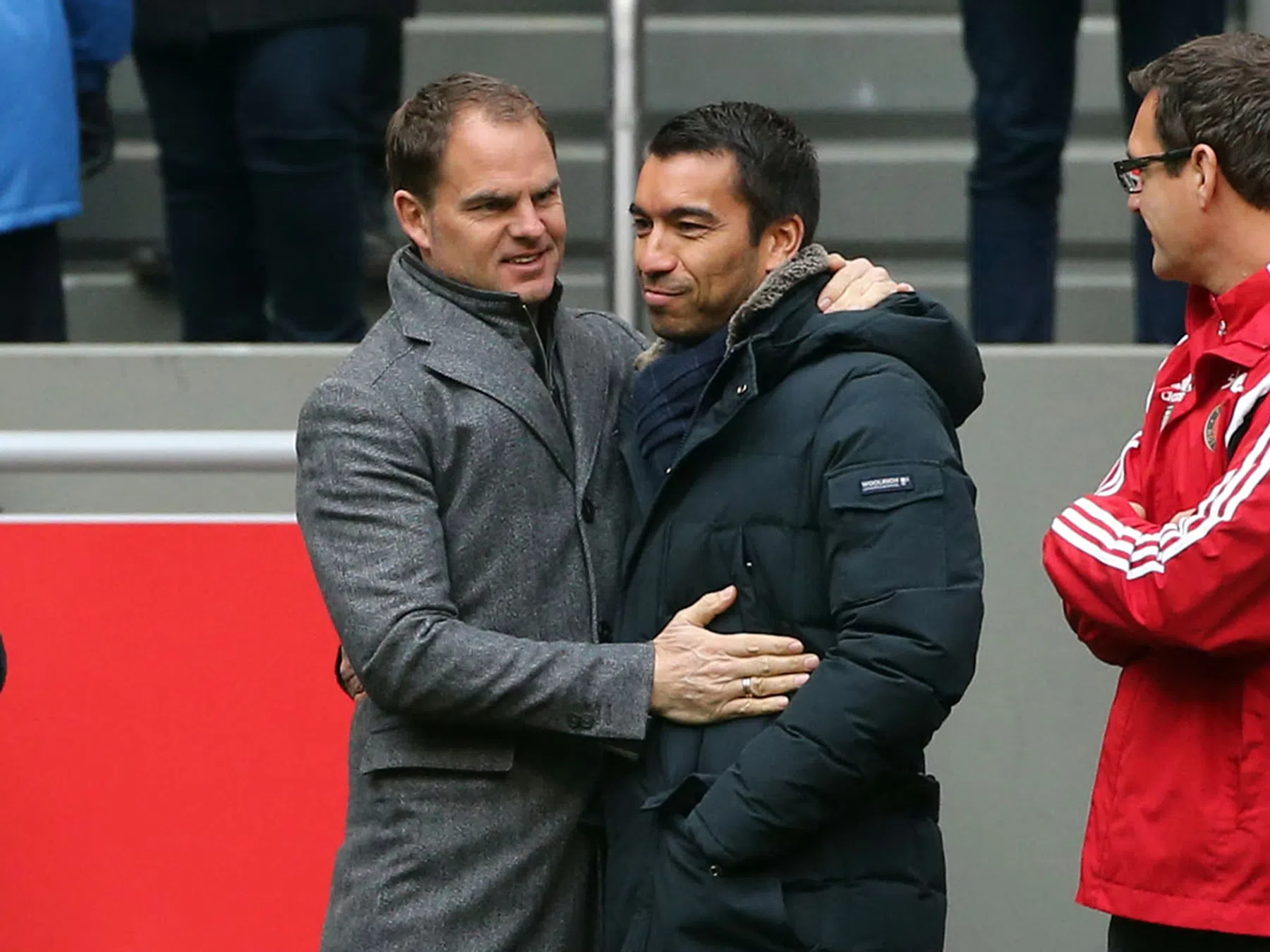 'Onze topclubs gaan blijkbaar niet meer uit van eigen kracht'