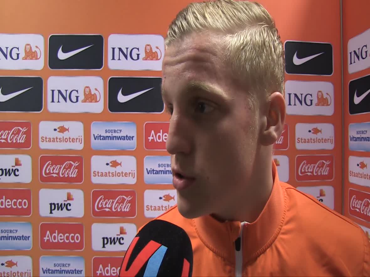 Toptalenten Van de Beek en Nouri geven laatste eerbetoon